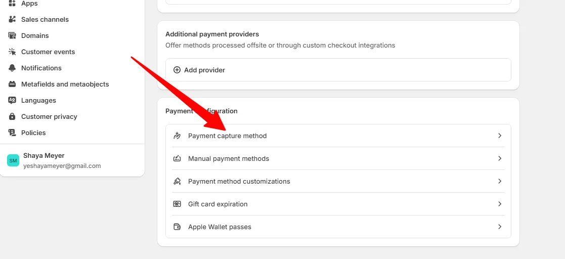 Shopify payment settings with the Payment capture method row highlighted